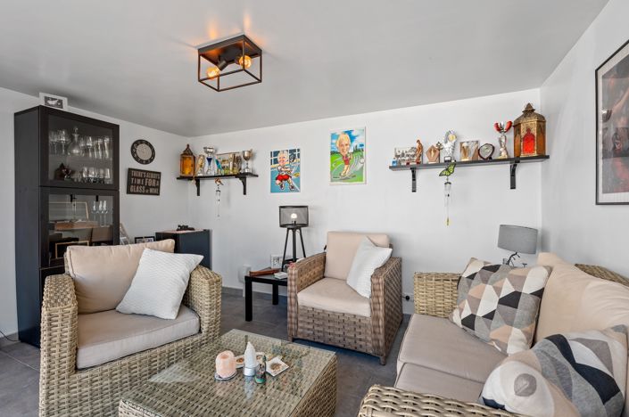 Image No.5-3 Bed Villa for sale