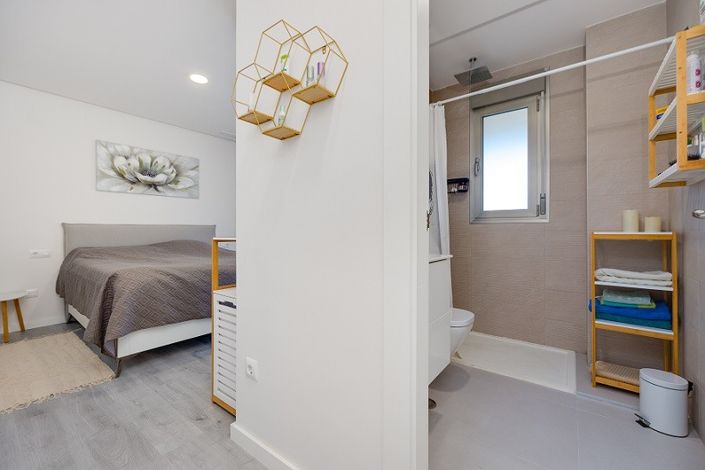 Image No.12-3 Bed Apartment for sale