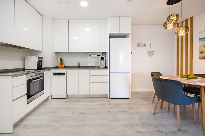 Image No.8-3 Bed Apartment for sale