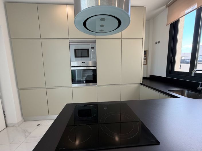 Image No.11-3 Bed Villa for sale