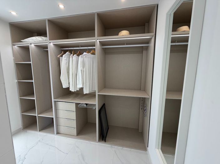 Image No.19-3 Bed Villa for sale