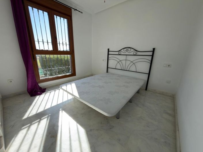 Image No.10-2 Bed Bungalow for sale