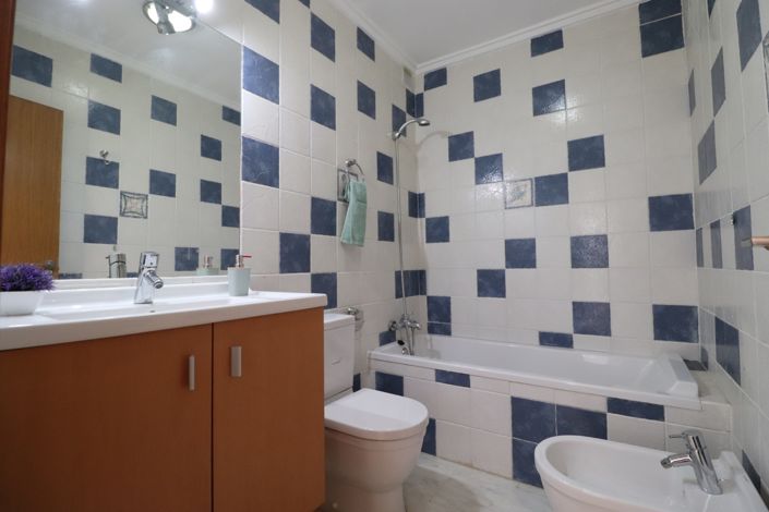 Image No.17-2 Bed Bungalow for sale