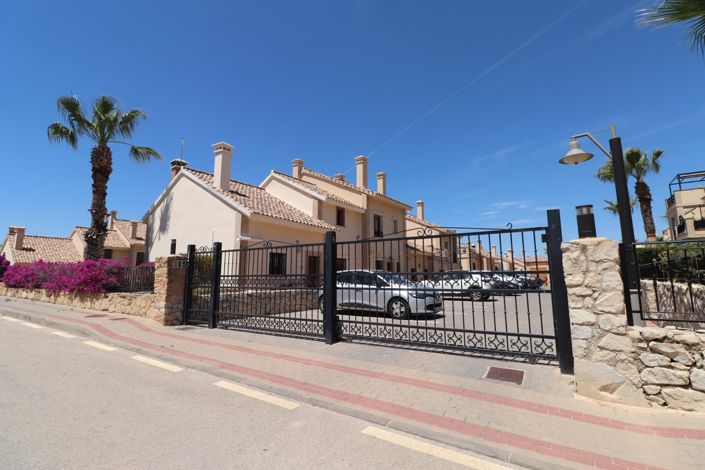 Image No.33-2 Bed Bungalow for sale
