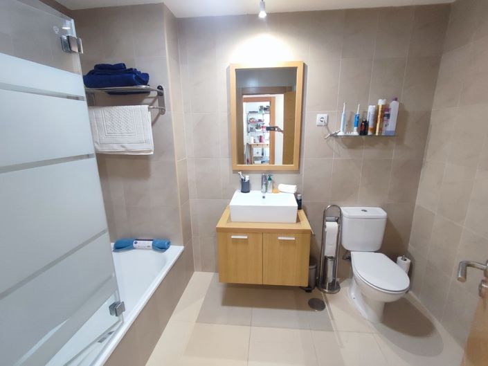 Image No.5-2 Bed Apartment for sale