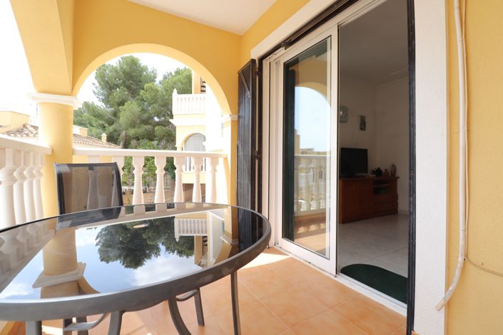 Image No.14-2 Bed Townhouse for sale