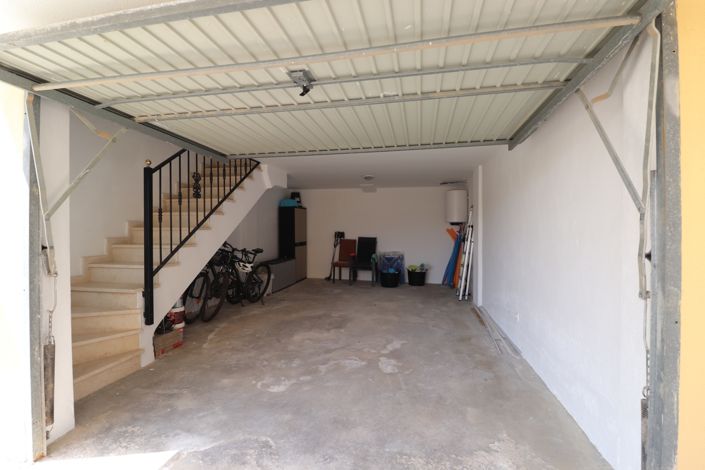Image No.27-2 Bed Townhouse for sale