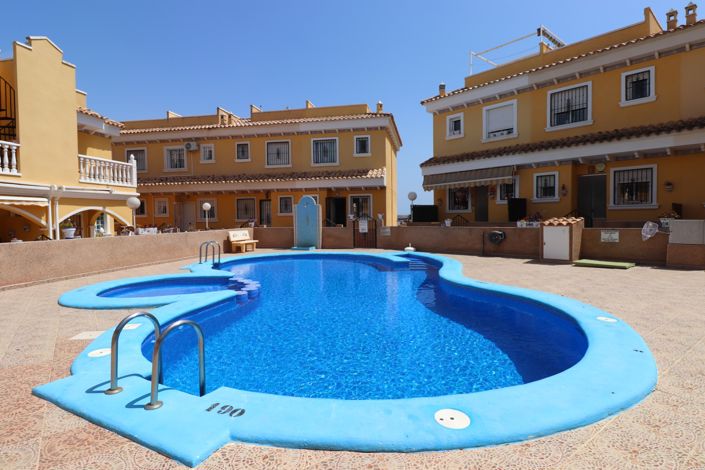 Image No.3-2 Bed Townhouse for sale