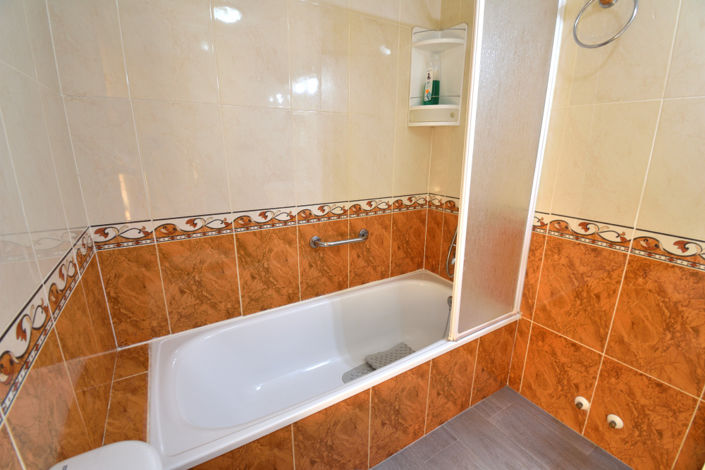 Image No.15-2 Bed Apartment for sale