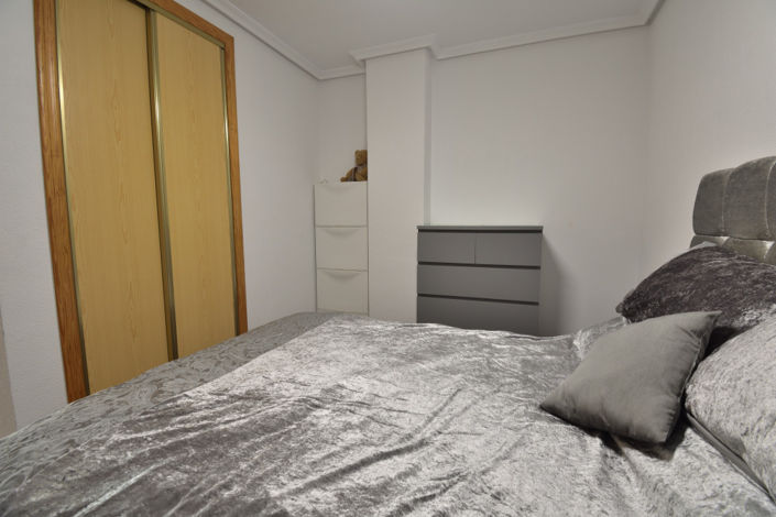 Image No.18-2 Bed Apartment for sale