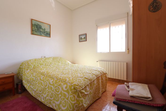 Image No.16-3 Bed Country Property for sale