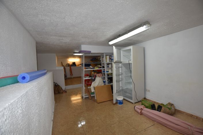 Image No.27-3 Bed Villa for sale