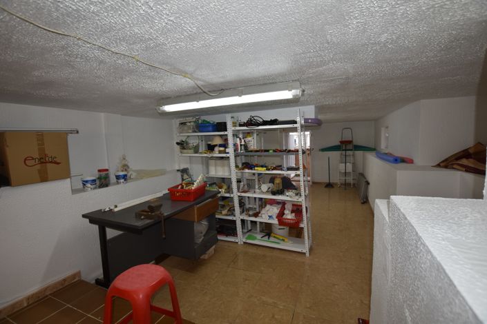 Image No.29-3 Bed Villa for sale