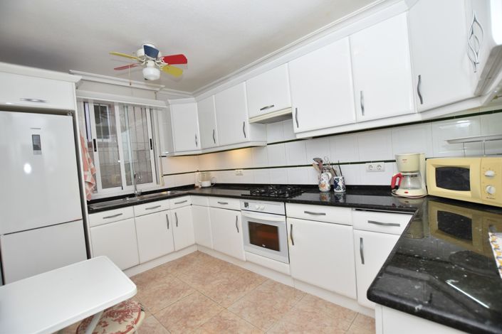Image No.9-3 Bed Villa for sale