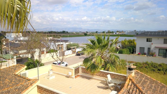 Image No.35-3 Bed Villa for sale
