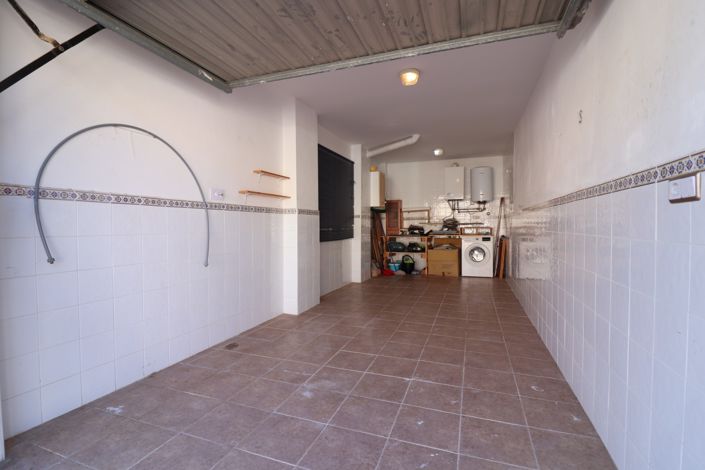 Image No.35-3 Bed Villa for sale
