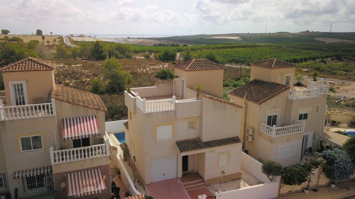Image No.47-3 Bed Villa for sale