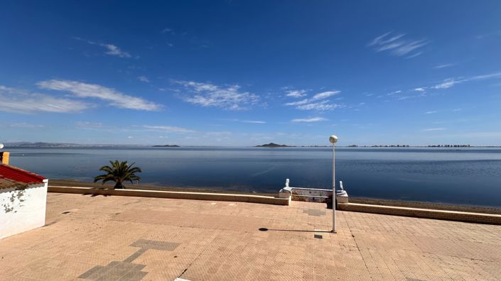 Image No.25-3 Bed Apartment for sale