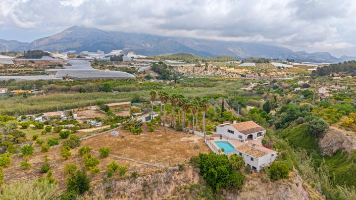 Image No.48-4 Bed Country Property for sale