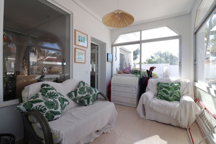 Image No.20-3 Bed Villa for sale