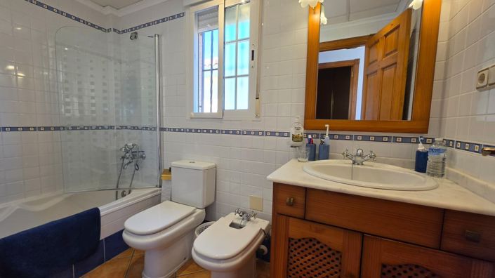 Image No.19-5 Bed Villa for sale