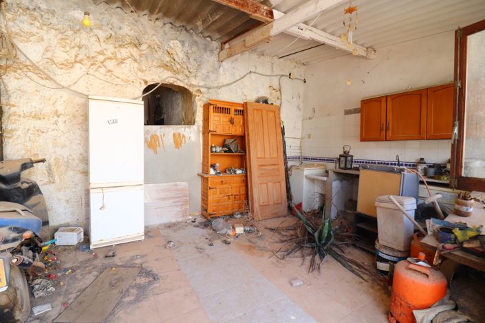 Image No.17-3 Bed Bungalow for sale