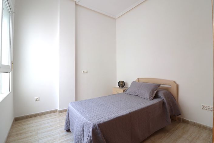 Image No.10-2 Bed Apartment for sale