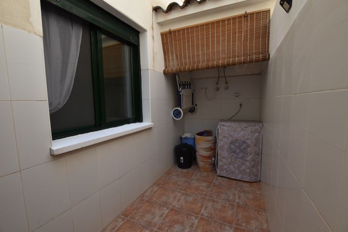 Image No.30-3 Bed Apartment for sale