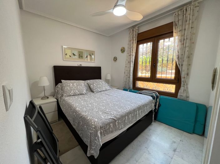 Image No.17-2 Bed Bungalow for sale