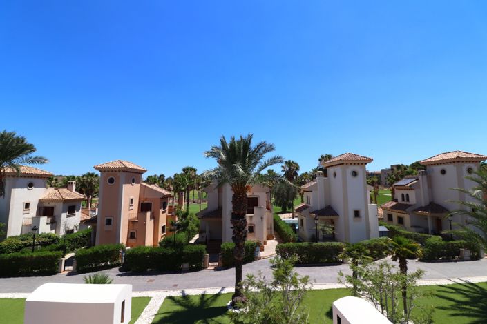 Image No.32-3 Bed Villa for sale