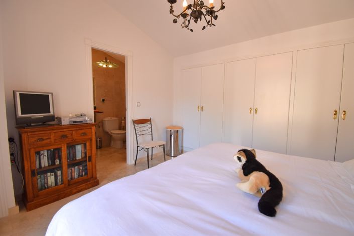 Image No.16-3 Bed Duplex for sale
