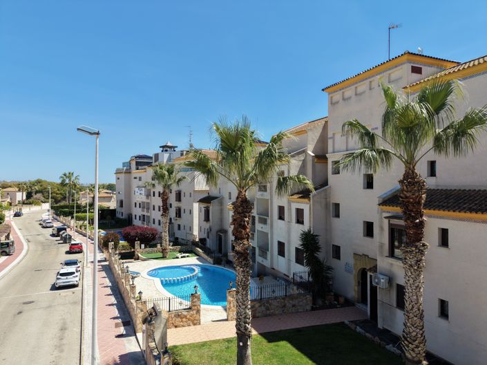 Image No.25-3 Bed Duplex for sale