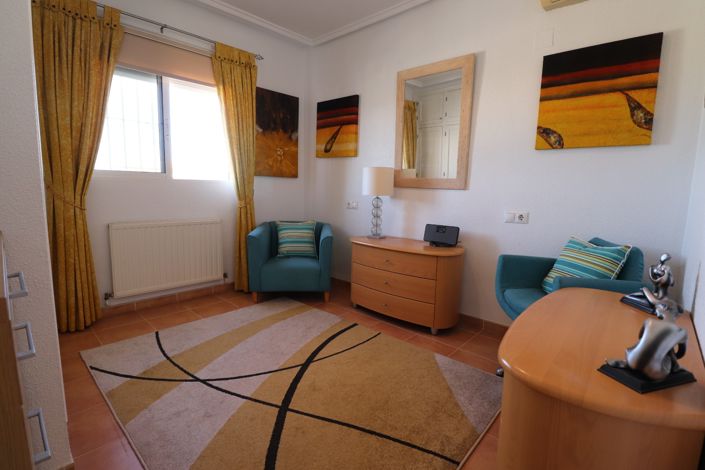 Image No.23-4 Bed Villa for sale