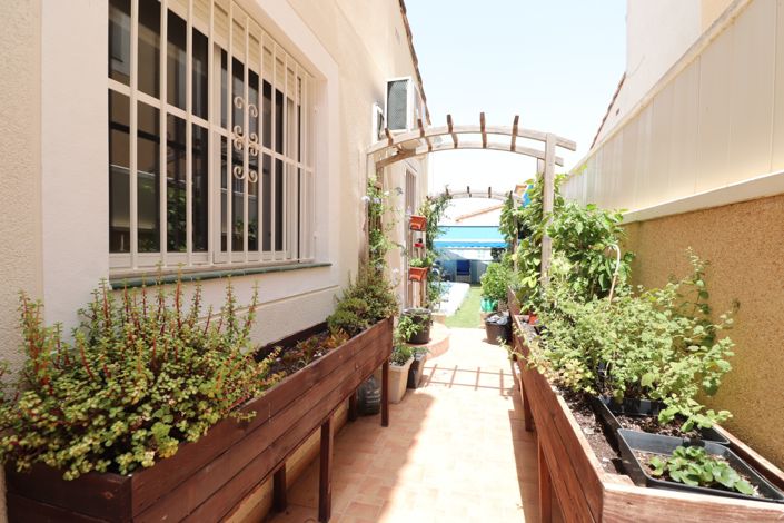 Image No.36-4 Bed Villa for sale