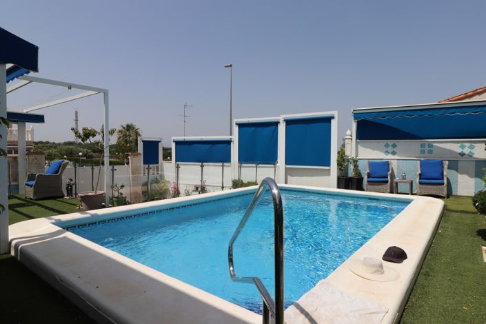 Image No.56-4 Bed Villa for sale