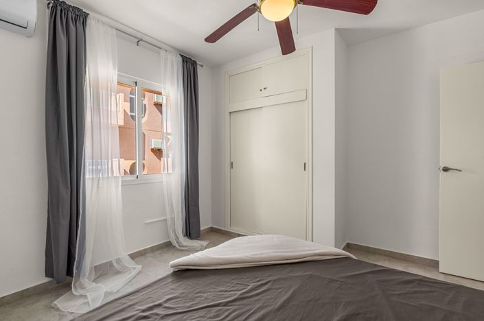 Image No.22-3 Bed Apartment for sale