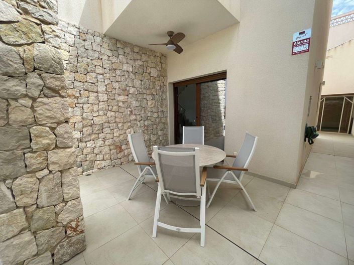 Image No.28-3 Bed Villa for sale