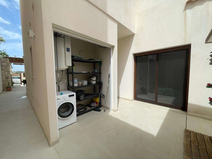Image No.31-3 Bed Villa for sale