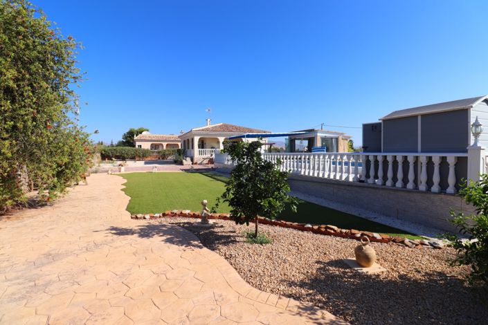 Image No.28-3 Bed Country Property for sale