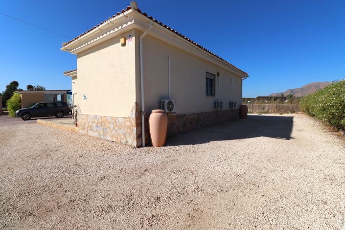 Image No.33-3 Bed Country Property for sale