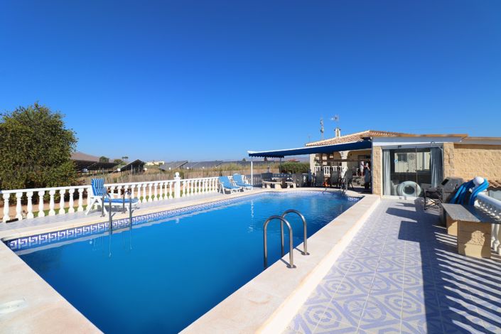 Image No.36-3 Bed Country Property for sale