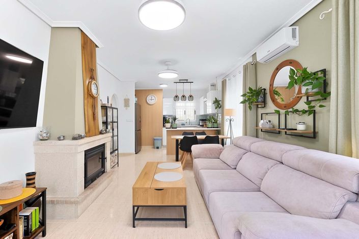 Image No.3-3 Bed Villa for sale