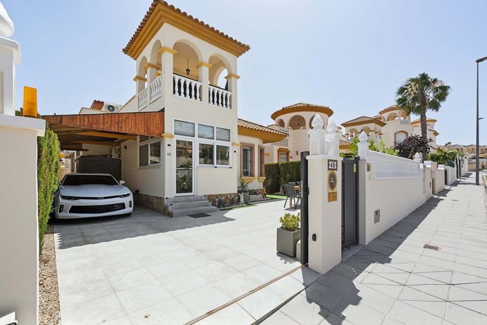Image No.41-3 Bed Villa for sale