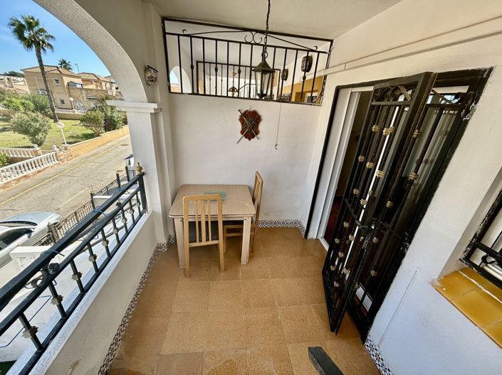 Image No.9-Appartement de 2 chambres à vendre à Orihuela Costa