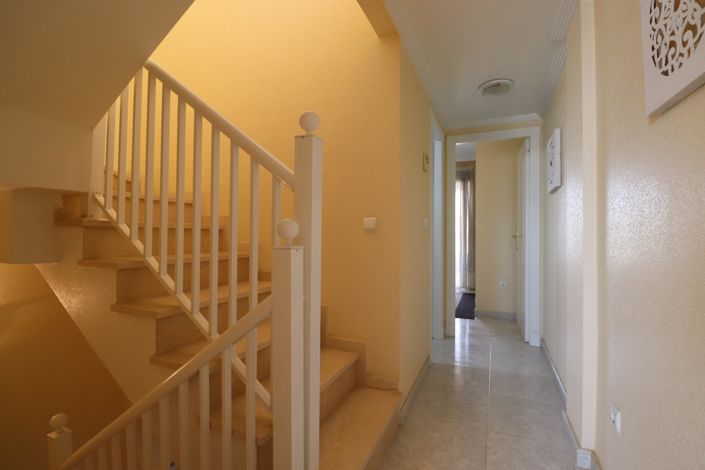 Image No.16-2 Bed Townhouse for sale