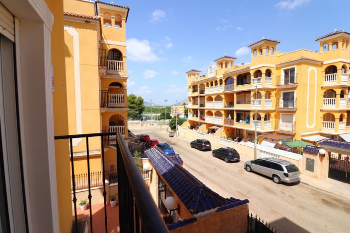 Image No.17-2 Bed Apartment for sale