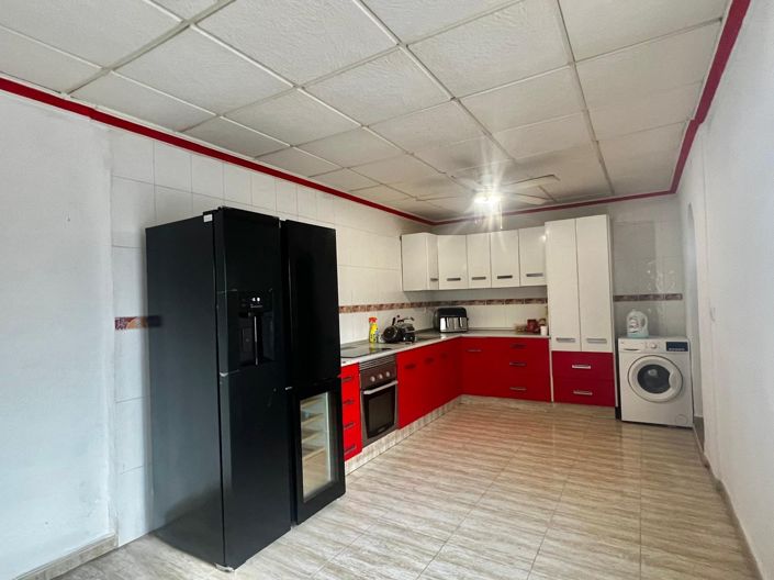 Image No.8-1 Bed Country Property for sale