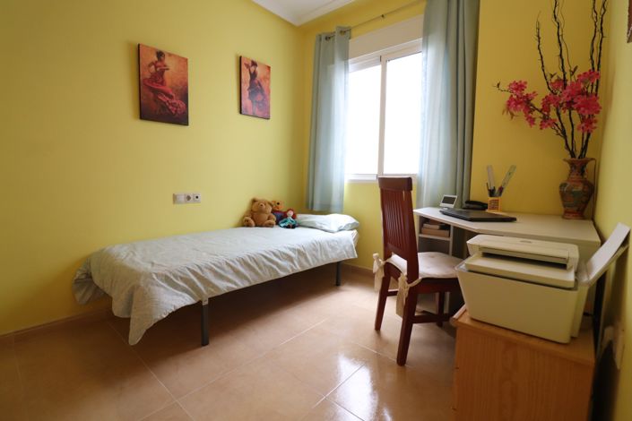 Image No.19-3 Bed Apartment for sale