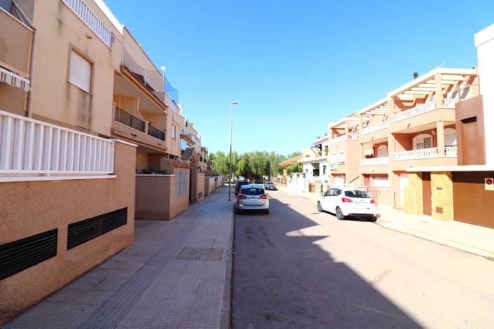 Image No.28-3 Bed Apartment for sale