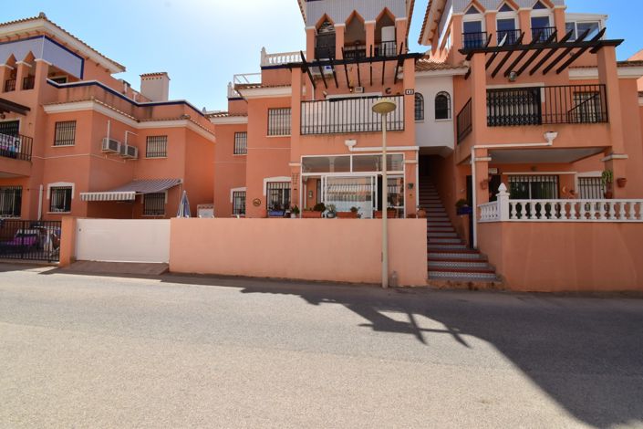Image No.17-2 Bed Apartment for sale